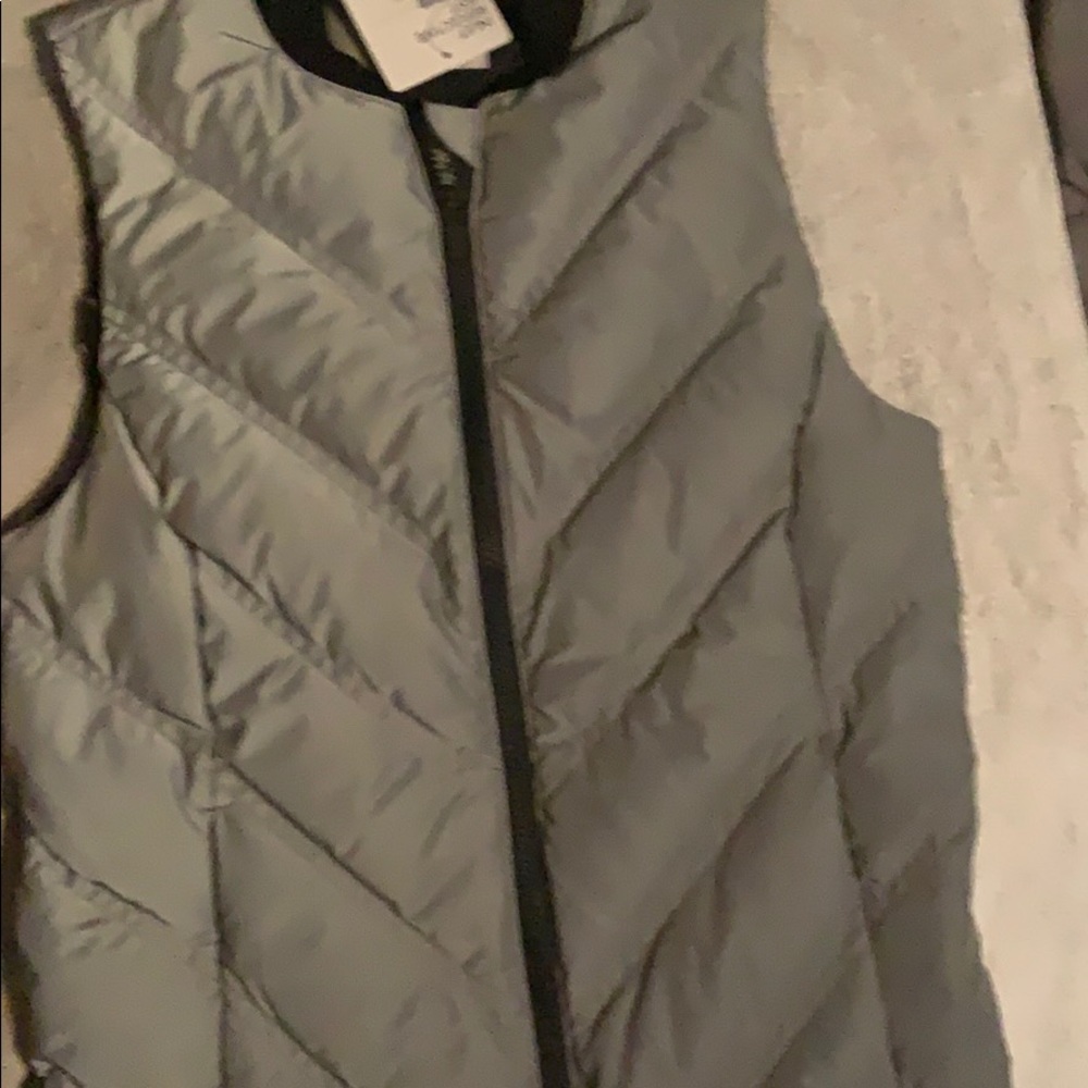 Inlet reflective woman’s vest